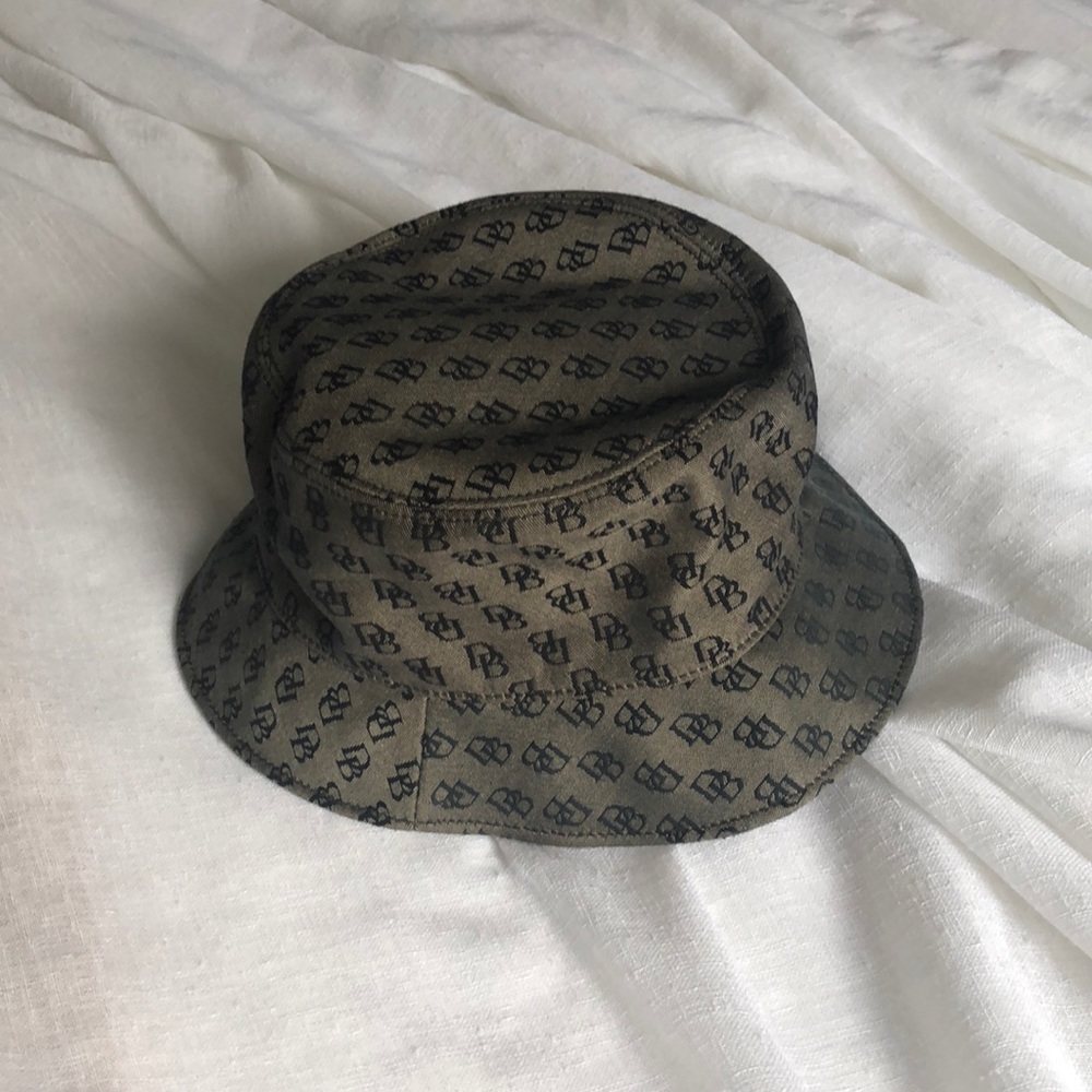 Dooney & Bourke Black Gray  Bucket Hat Small